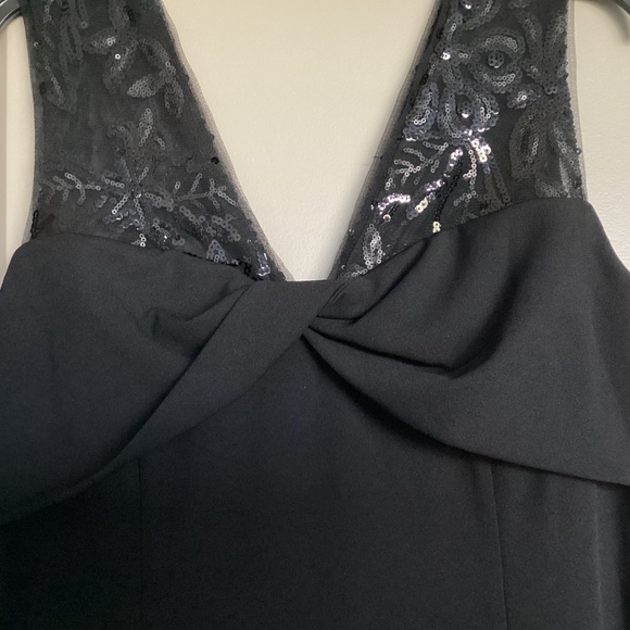 Maggy London Lace Trim A-Line Dress, size 12 - Picture 6 of 15